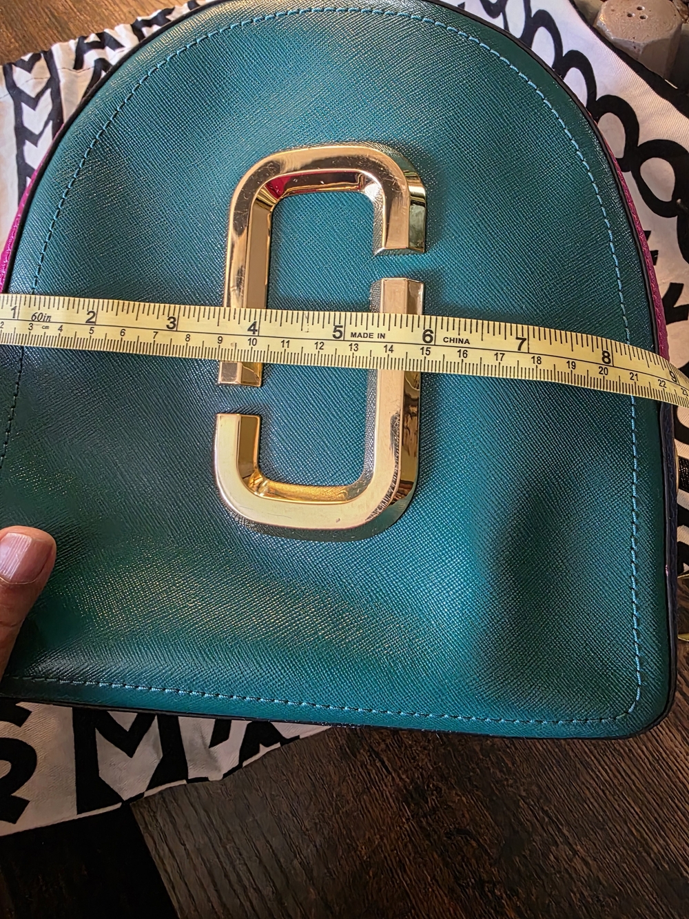 Marc Jacobs PACKSHOT BUTTONS Mini Backpack - Picture 11 of 12